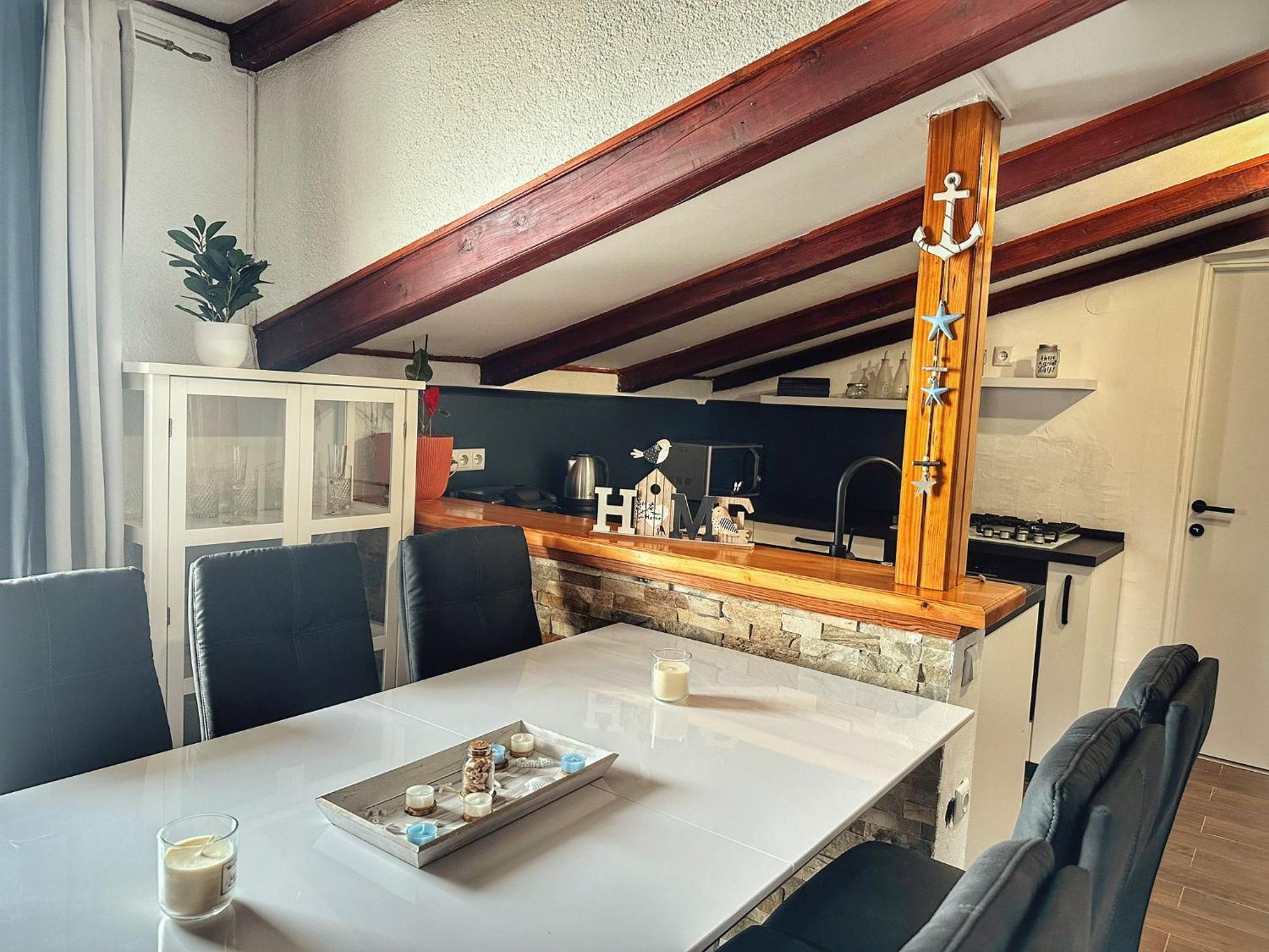 קריקווניצה Knezevic Apartments מראה חיצוני תמונה